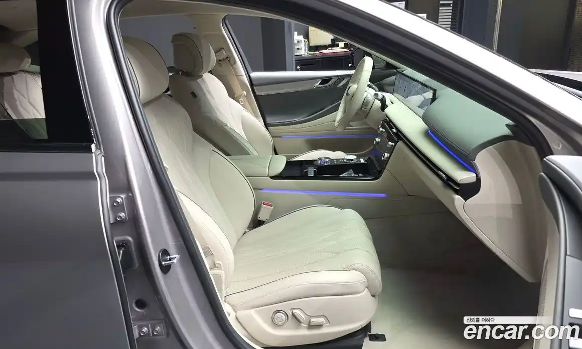 Genesis G80 2025 2.5 гидро в Москве № 2051458, фото 17