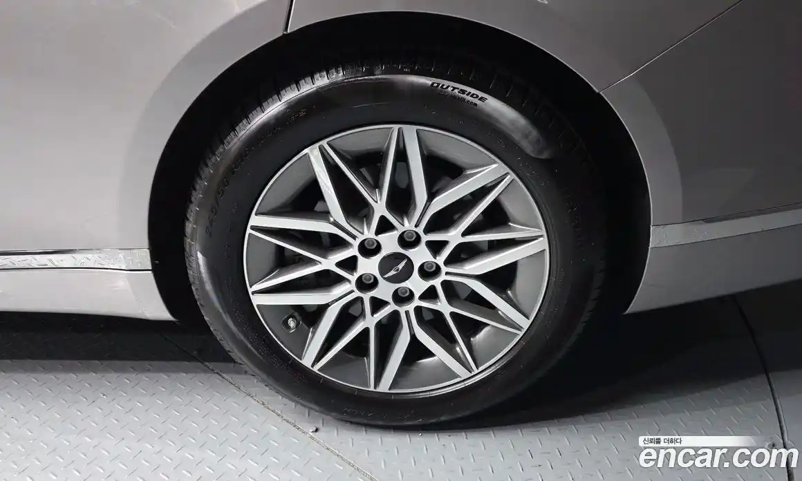 Genesis G80 2025 2.5 гидро в Москве № 2051458, фото 7