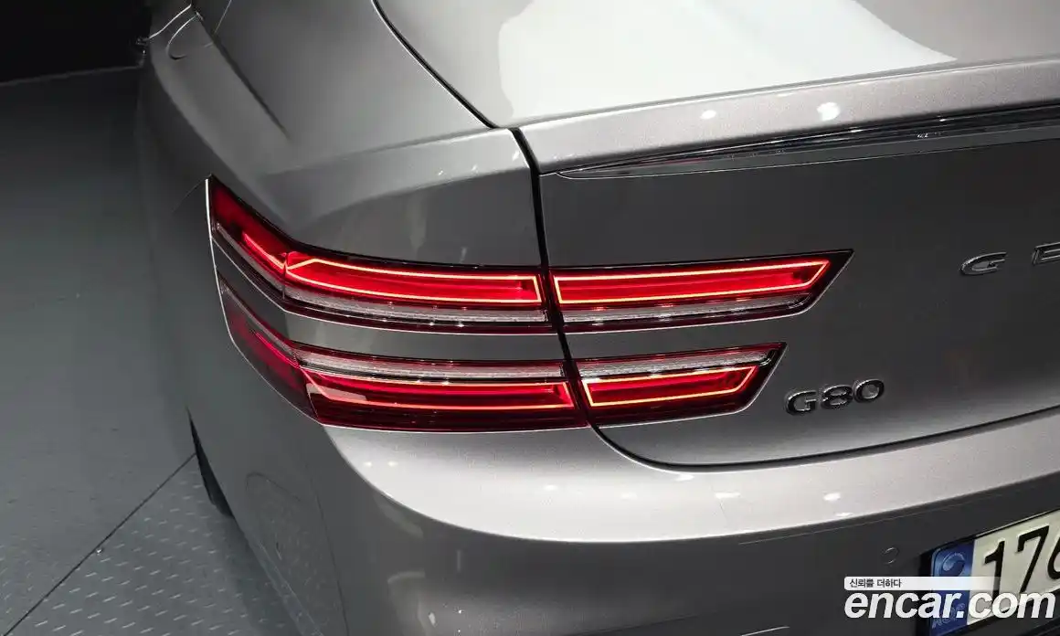Genesis G80 2025 2.5 гидро в Москве № 2051458, фото 9