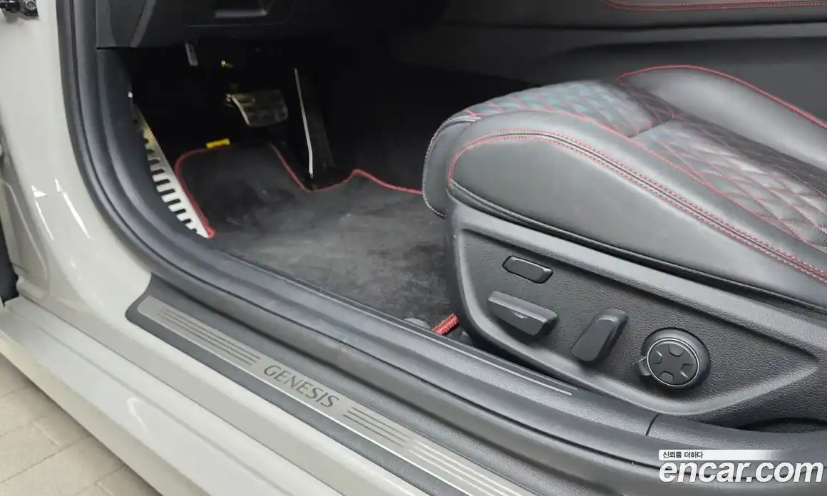 Genesis G70 2023 2.5 гидро в Москве № 2051487, фото 33