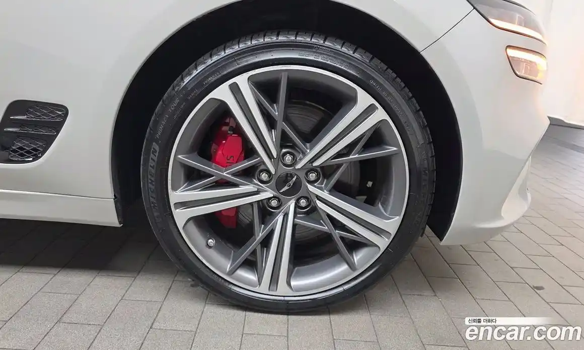 Genesis G70 2023 2.5 гидро в Москве № 2051487, фото 7