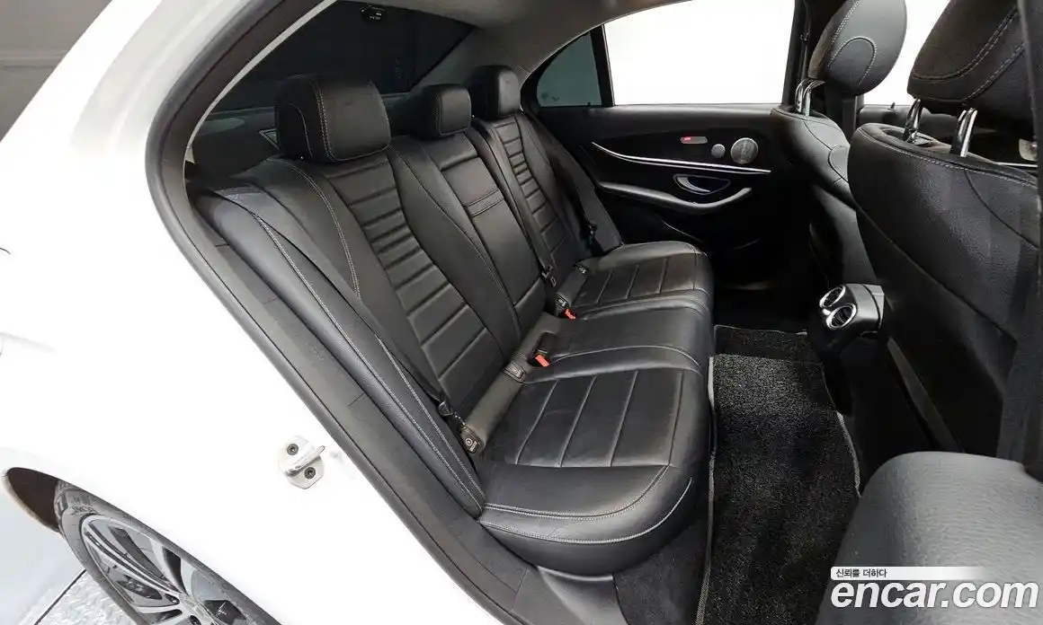Mercedes-Benz E-Class 2020 2.0 гидро в Москве № 2051502, фото 11