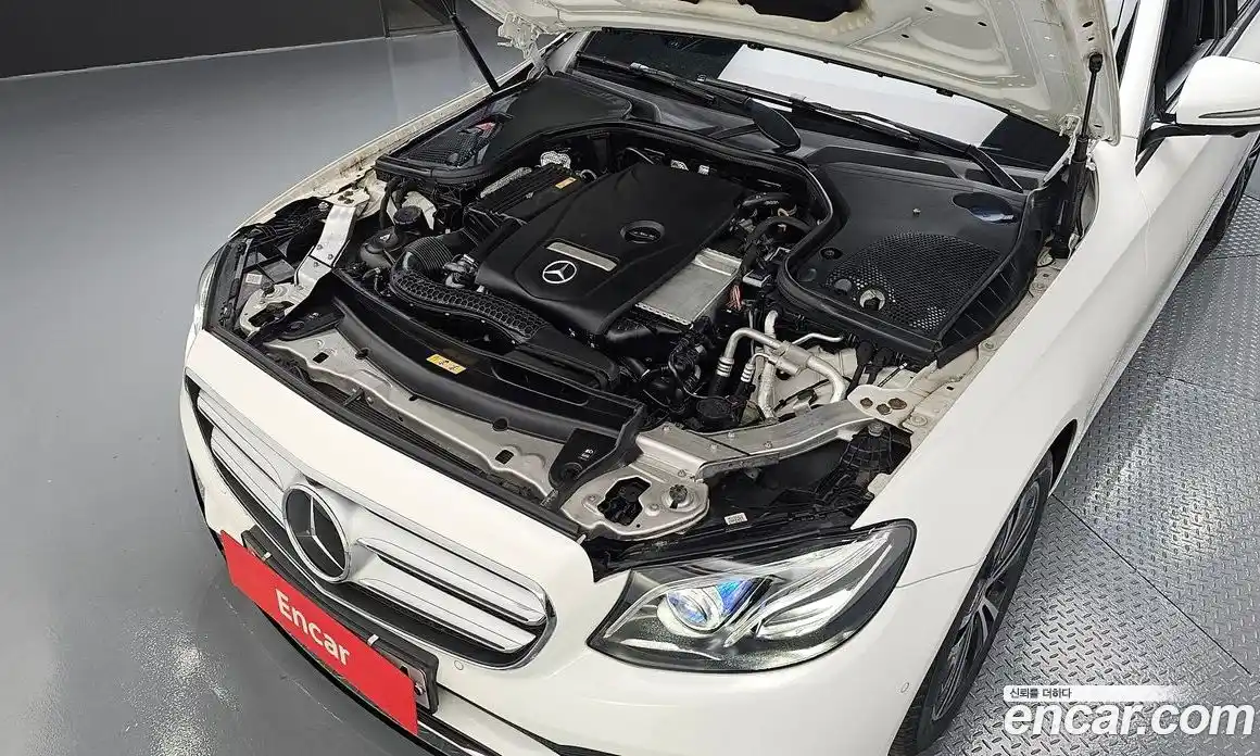 Mercedes-Benz E-Class 2020 2.0 гидро в Москве № 2051502, фото 6
