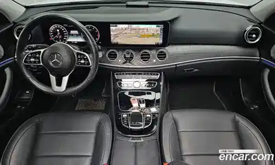 Mercedes-Benz E-Class 2020 2.0 гидро в Москве № 2051502, миниатюра 7
