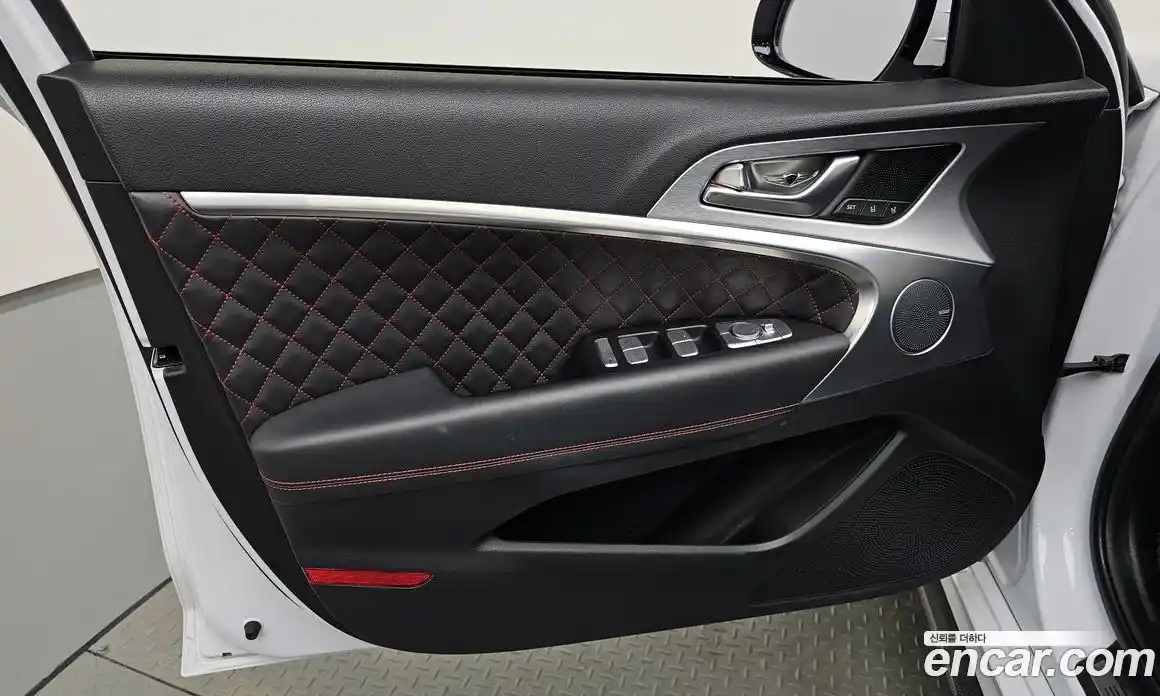Genesis G70 2019 3.3 гидро в Москве № 2051839, фото 13