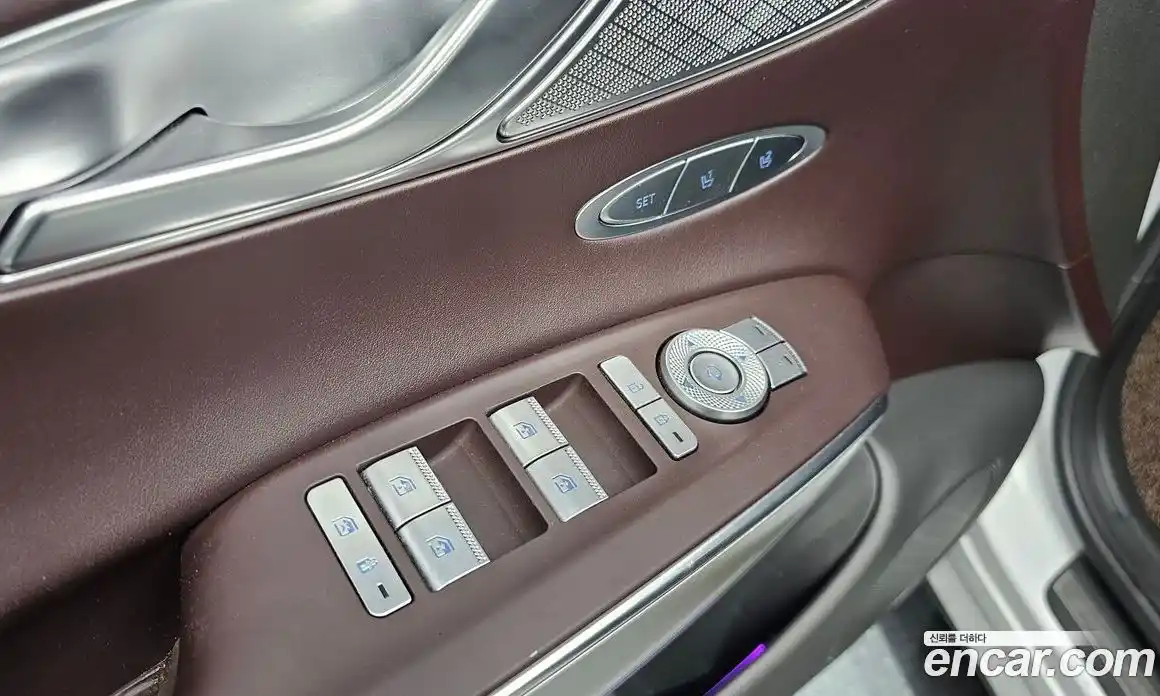 Genesis GV70 2021 2.2 гидро в Москве № 2051843, фото 27