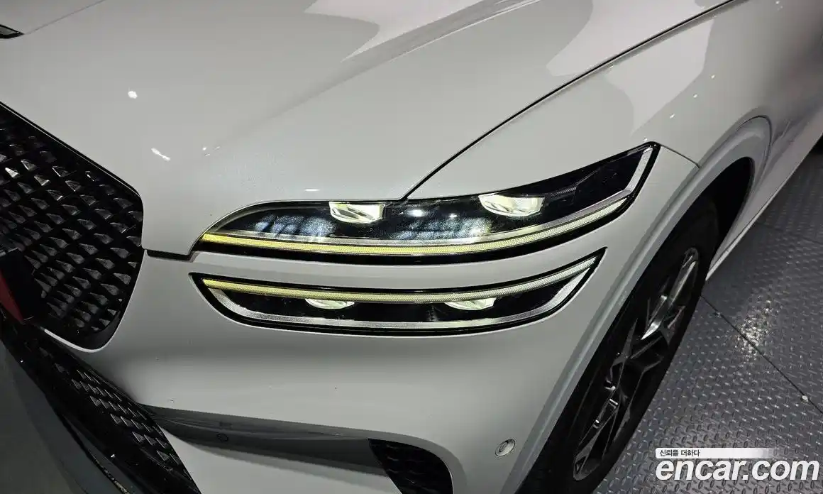 Genesis GV70 2021 2.2 гидро в Москве № 2051843, фото 8