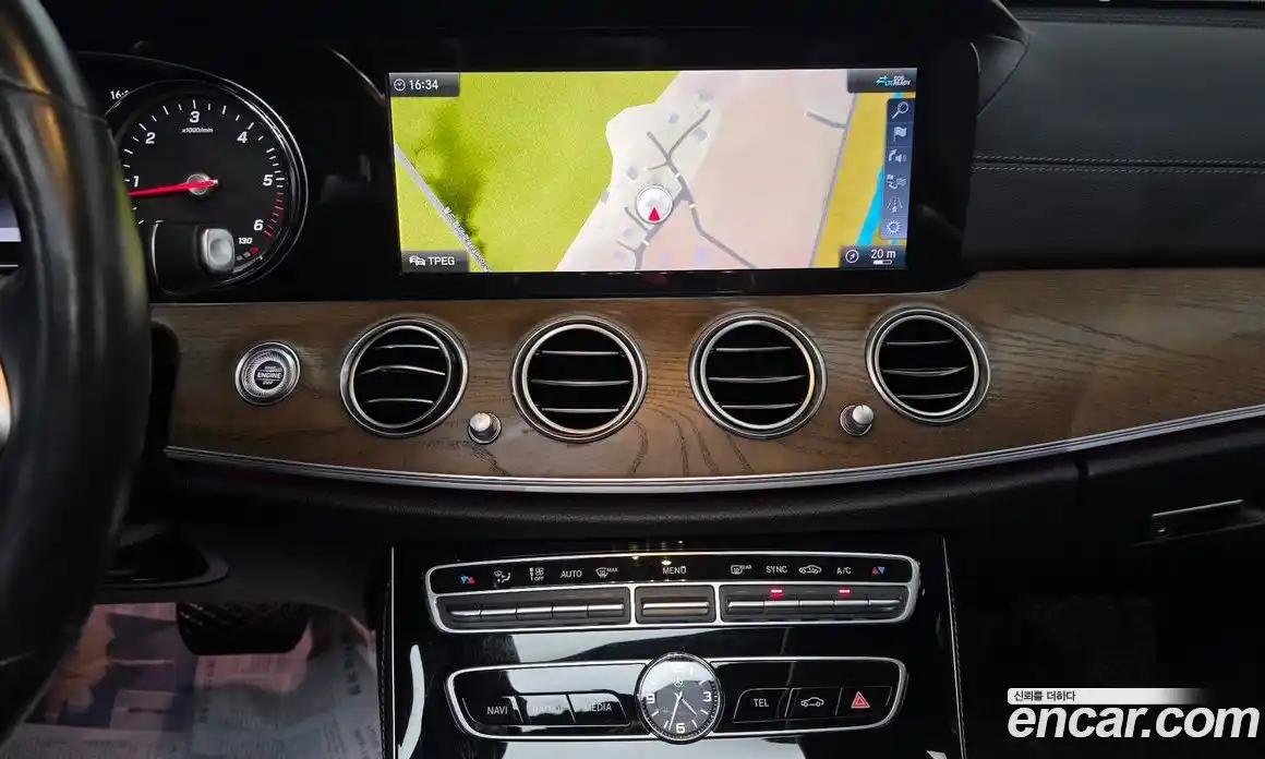 Mercedes-Benz E-Class 2020 1.9 гидро в Москве № 2051891, фото 12