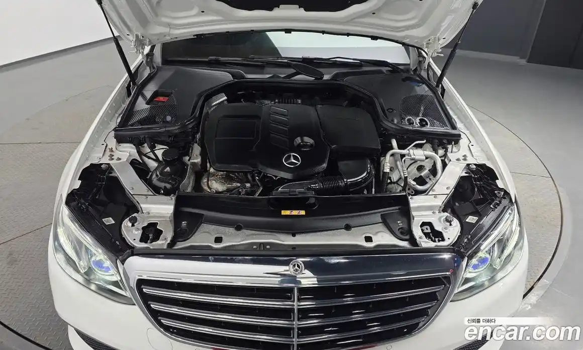 Mercedes-Benz E-Class 2020 1.9 гидро в Москве № 2051891, фото 6
