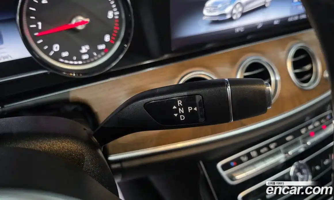Mercedes-Benz E-Class 2020 1.9 гидро в Москве № 2051891, фото 9