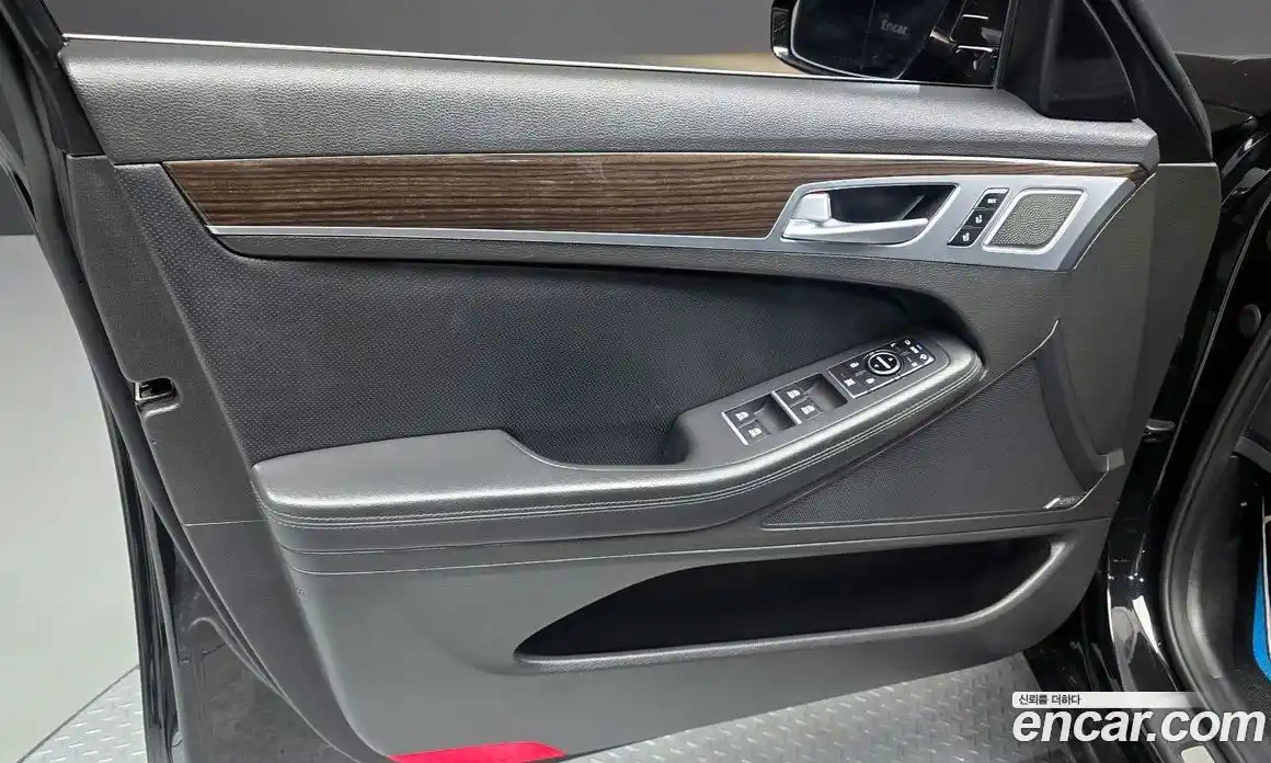 Genesis G80 2017 3.3 гидро в Москве № 2051892, фото 14