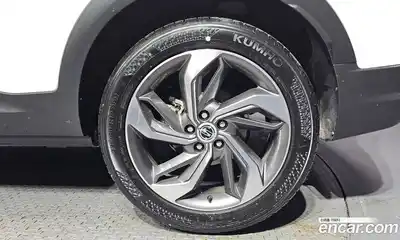 SsangYong Korando 2020 1.5 гидро в Москве № 2051960, миниатюра 7