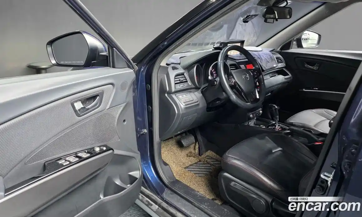 SsangYong TIBOLI 2018 1.6 гидро в Москве № 2052118, фото 10