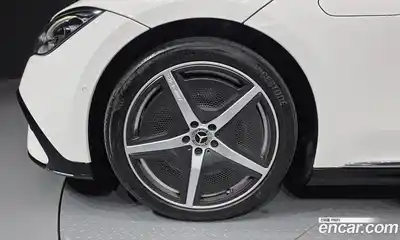 Mercedes-Benz EQE 2023 0.3 гидро в Москве № 2052140, миниатюра 5