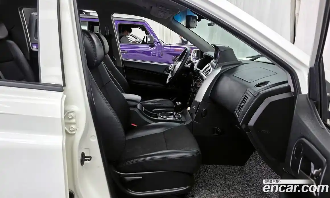 SsangYong Korando 2012 2.0 гидро в Москве № 2052203, фото 11