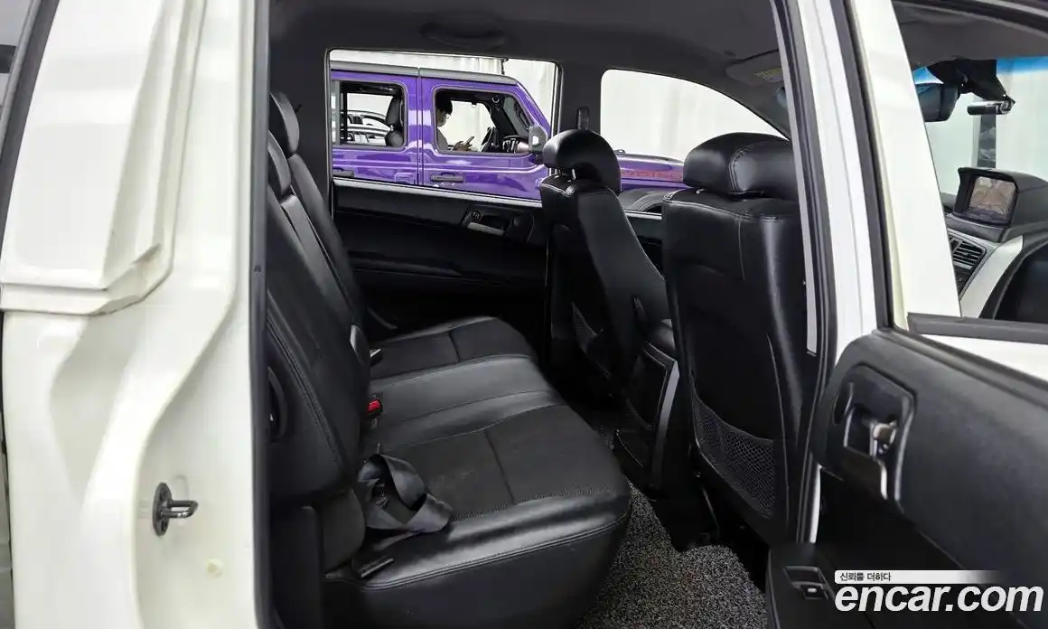 SsangYong Korando 2012 2.0 гидро в Москве № 2052203, фото 12