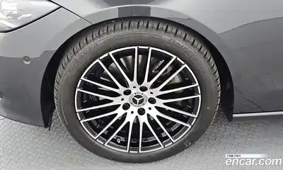 Mercedes-Benz C-Class 2024 2.0 гидро в Москве № 2052333, миниатюра 5