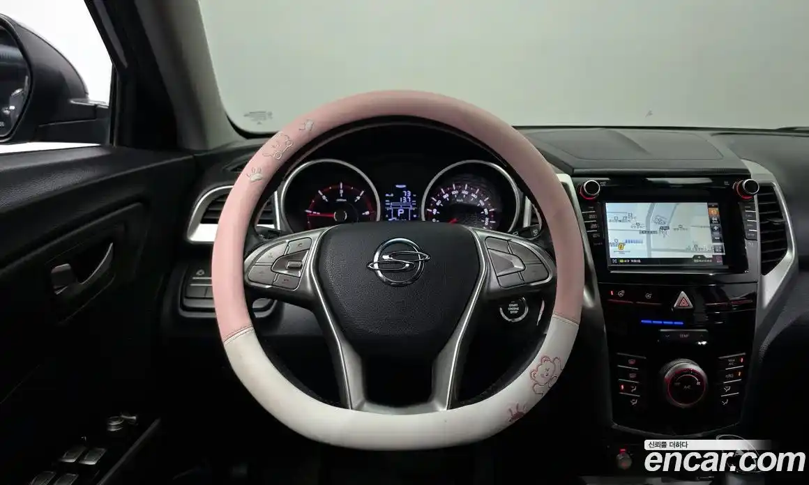 SsangYong TIBOLI 2017 1.6 гидро в Москве № 2052390, фото 13