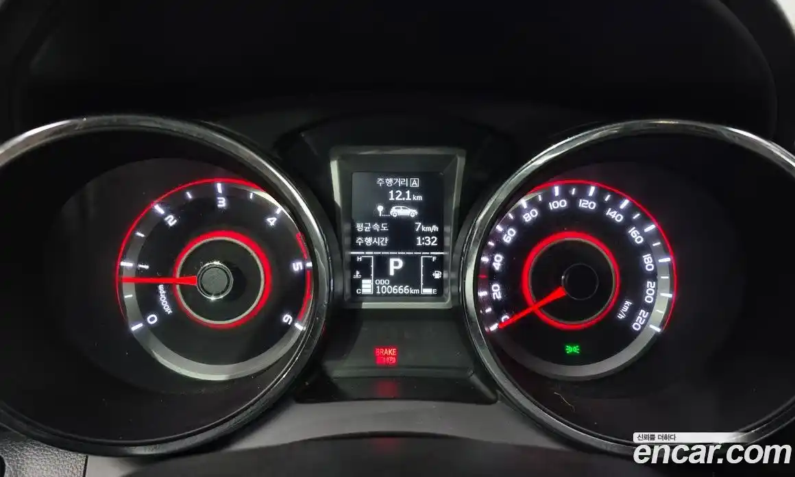 SsangYong TIBOLI 2017 1.6 гидро в Москве № 2052467, фото 8