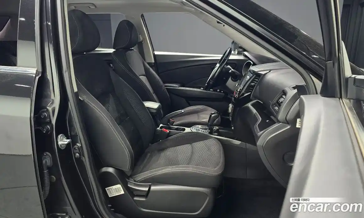 SsangYong TIBOLI 2017 1.6 гидро в Москве № 2052467, фото 10
