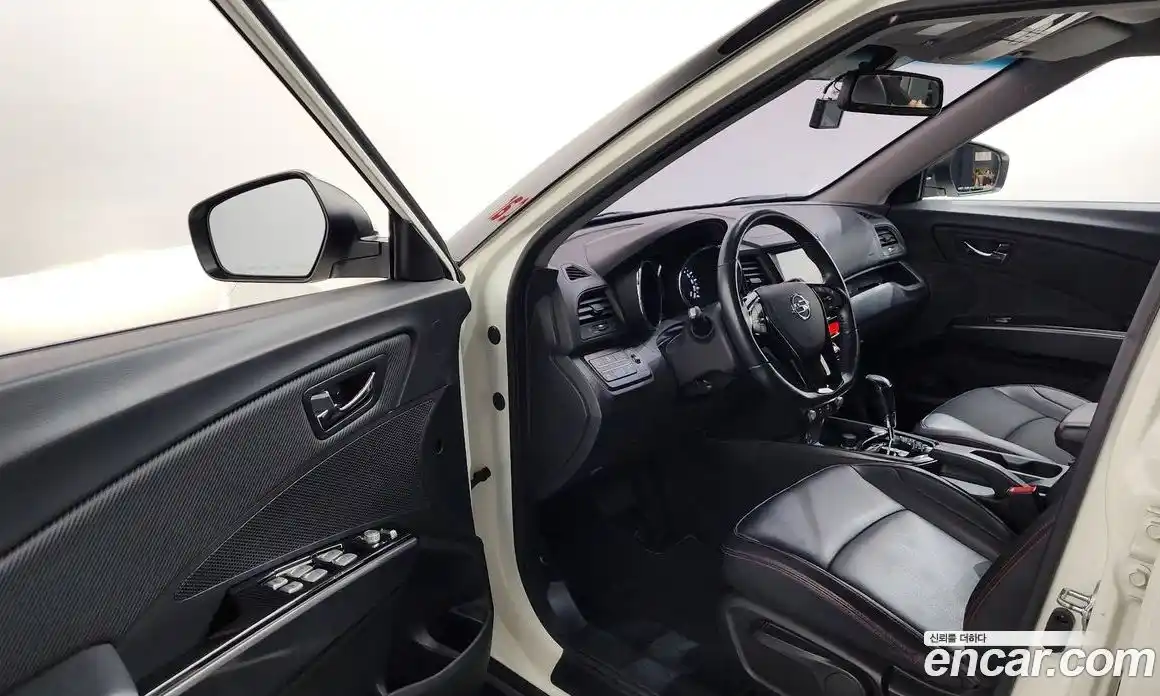 SsangYong TIBOLI 2016 1.6 гидро в Москве № 2052476, фото 13
