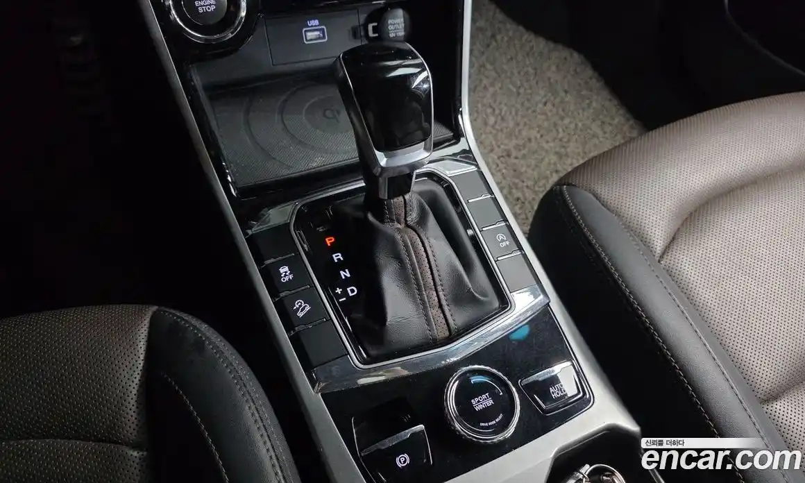 SsangYong Korando 2020 1.5 гидро в Москве № 2052683, фото 12