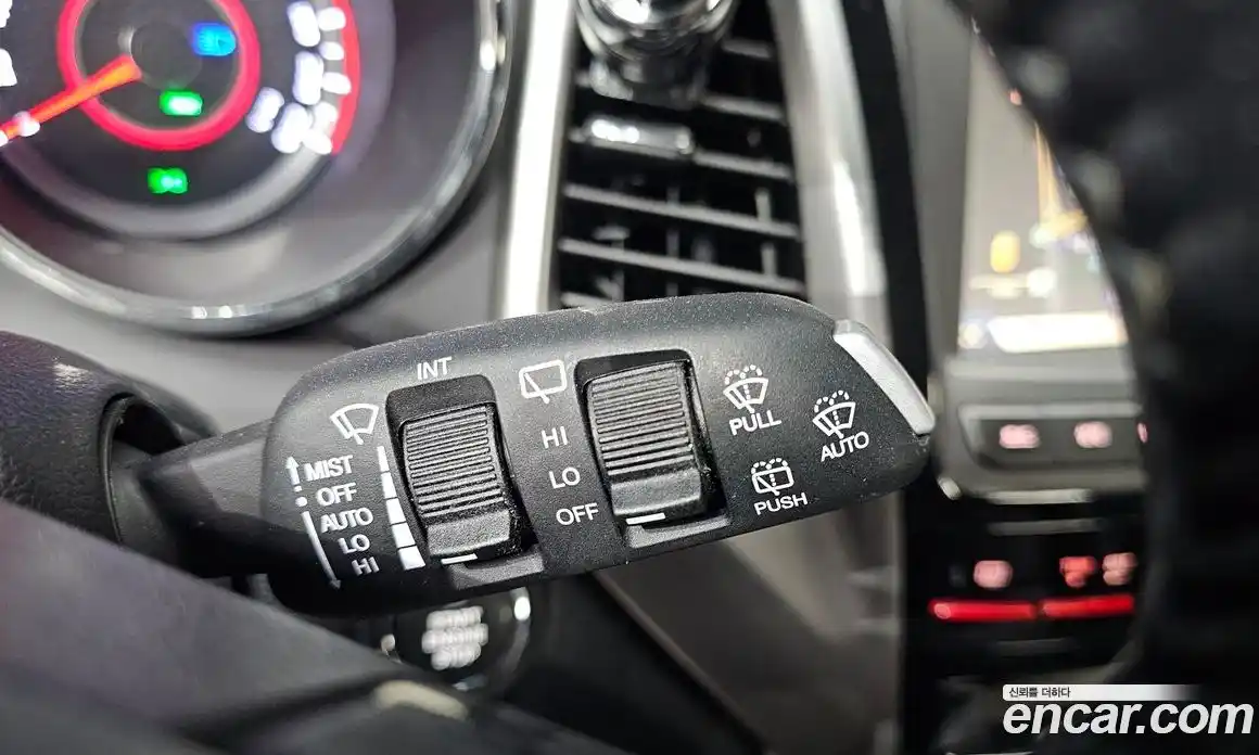SsangYong TIBOLI 2016 1.6 гидро в Москве № 2052733, фото 11