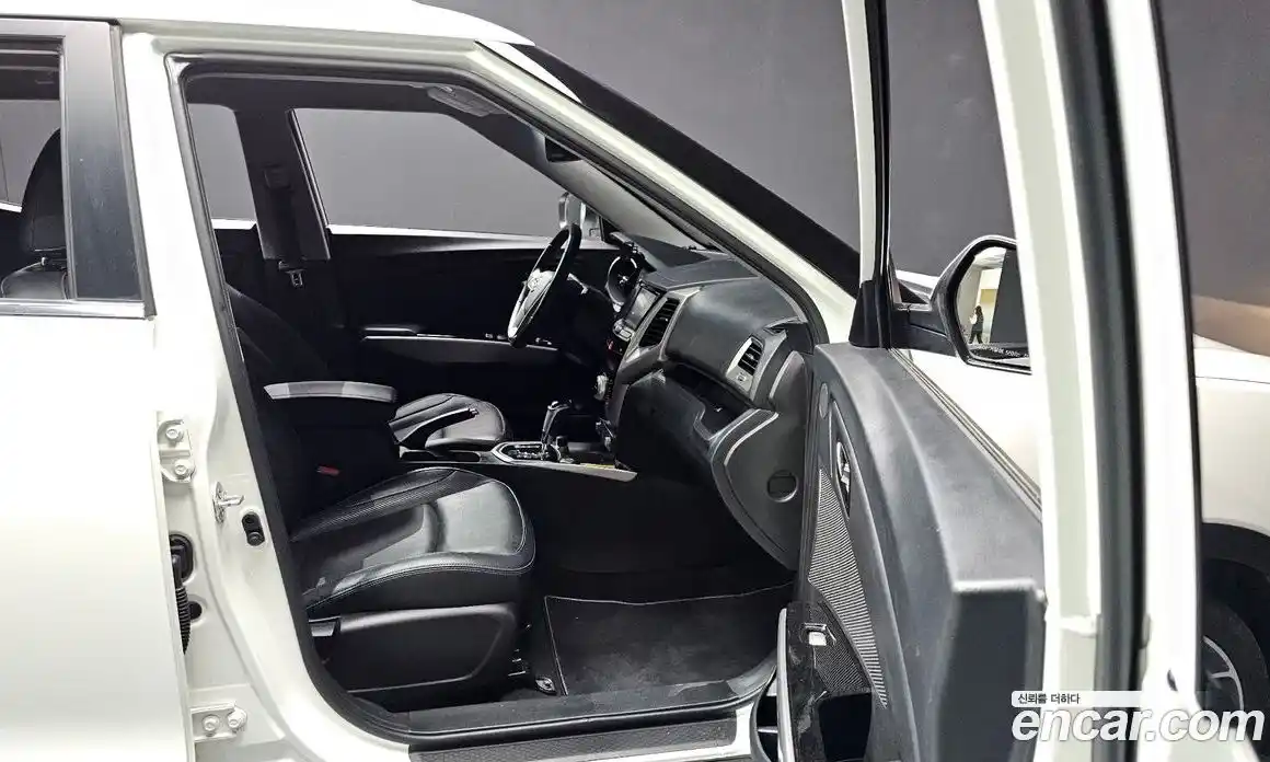 SsangYong TIBOLI 2016 1.6 гидро в Москве № 2052733, фото 17