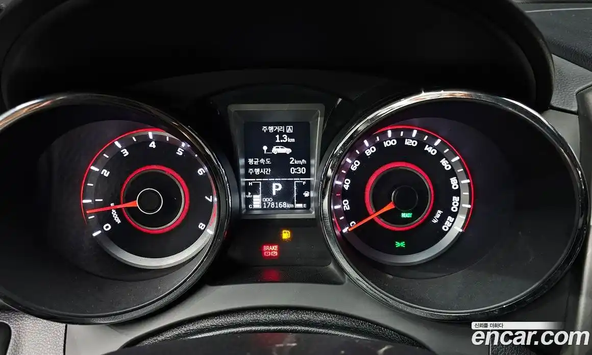 SsangYong TIBOLI 2016 1.6 гидро в Москве № 2052733, фото 8