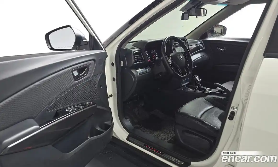 SsangYong TIBOLI 2020 1.6 гидро в Москве № 2052758, фото 10