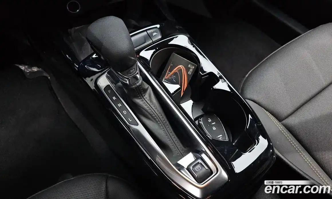Chevrolet Trax 2023 1.2 гидро в Москве № 2052931, фото 9