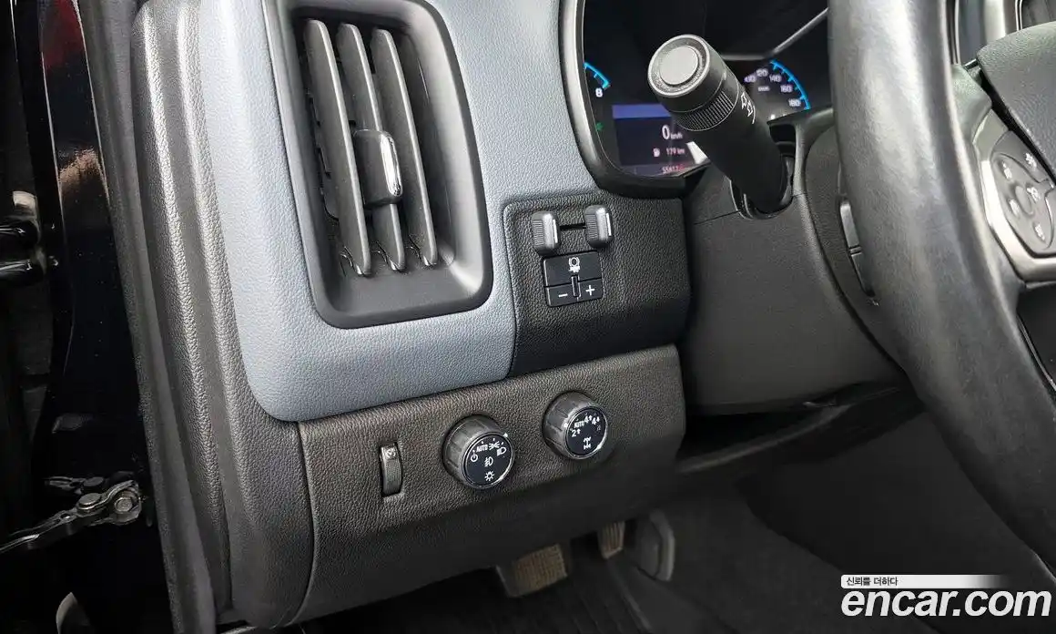 Chevrolet Colorado 2022 3.6 гидро в Москве № 2053085, фото 24