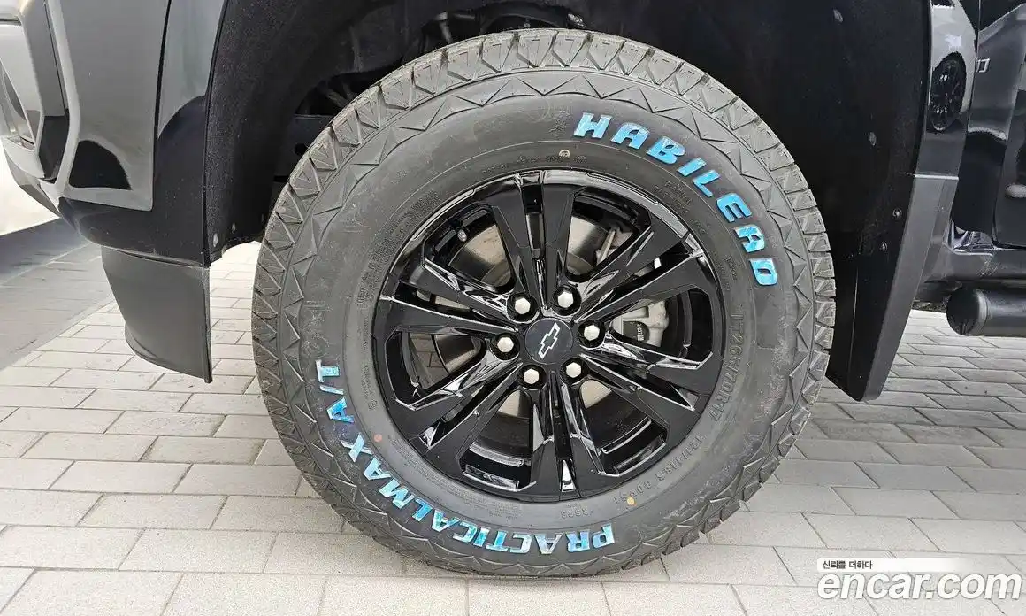 Chevrolet Colorado 2022 3.6 гидро в Москве № 2053085, фото 7