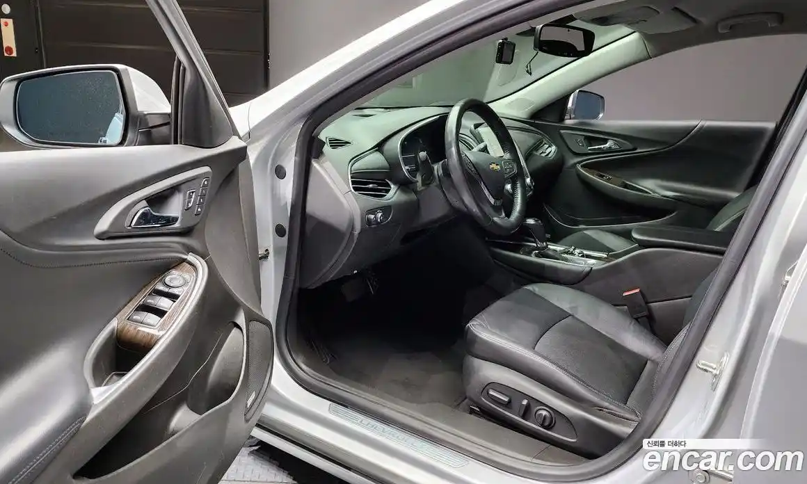 Chevrolet Malibu 2016 1.5 гидро в Москве № 2053163, фото 13
