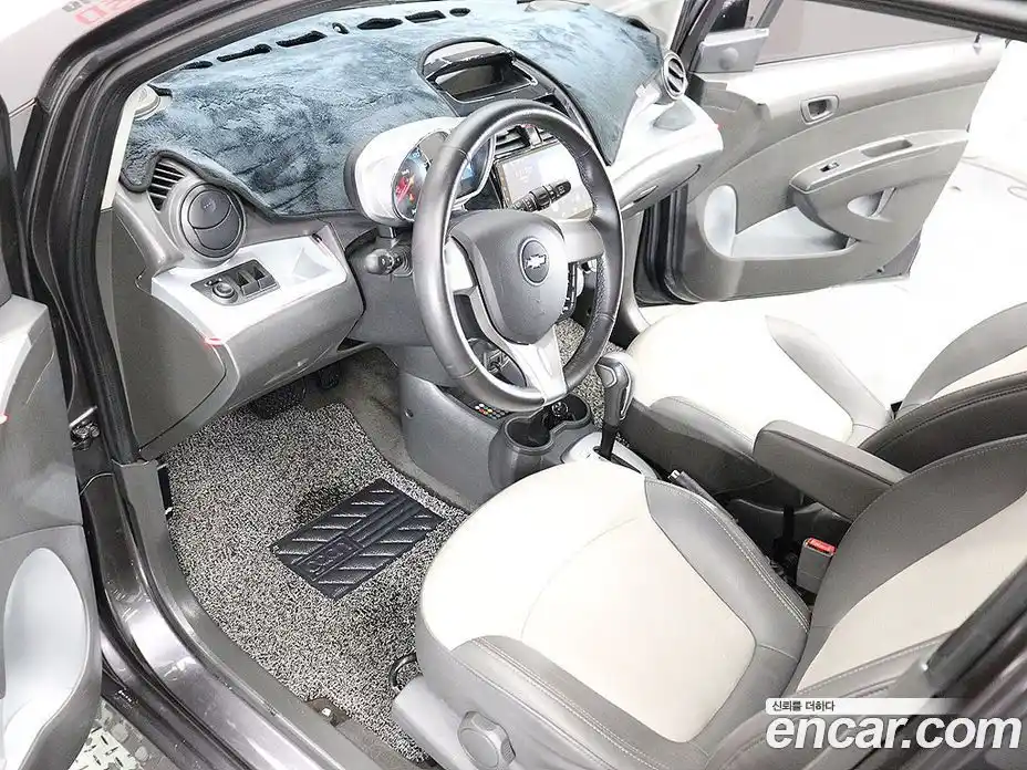 Chevrolet Spark 2014 1.0 гидро в Москве № 2053177, фото 18
