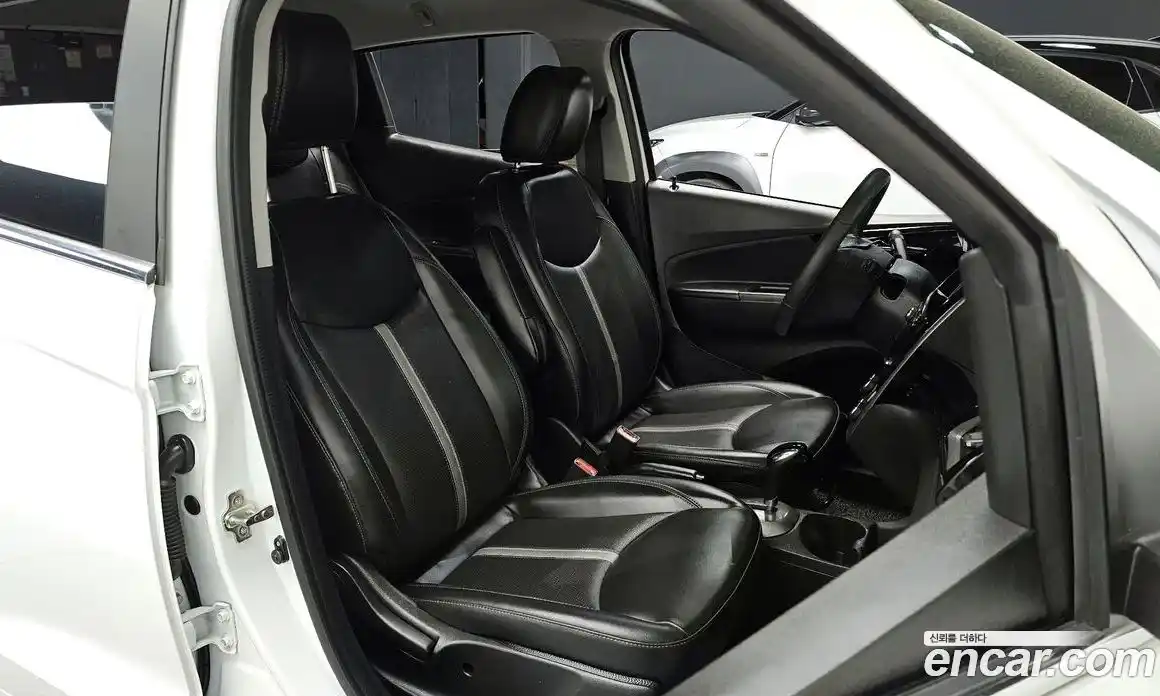 Chevrolet Spark 2020 1.0 гидро в Москве № 2053182, фото 13