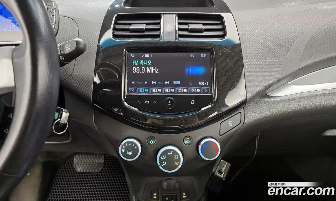 Chevrolet Spark 2013 1.0 гидро в Москве № 2053296, фото 20