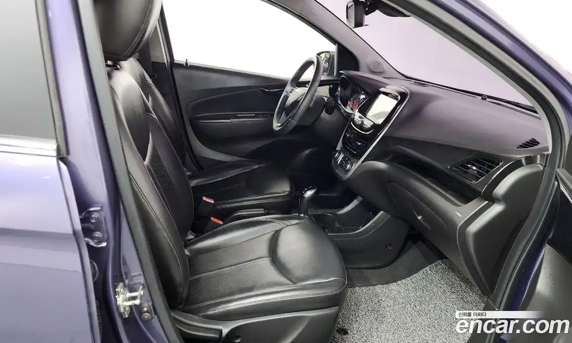 Chevrolet Spark 2015 1.0 гидро в Москве № 2053491, фото 16