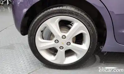 Chevrolet Spark 2015 1.0 гидро в Москве № 2053491, миниатюра 5