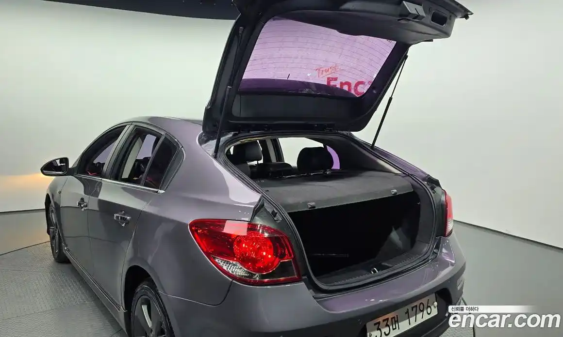 Chevrolet Cruze 2011 1.8 гидро в Москве № 2053638, фото 19