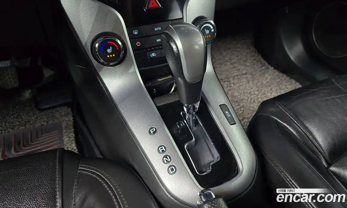 Chevrolet Cruze 2011 1.8 гидро в Москве № 2053638, фото 9