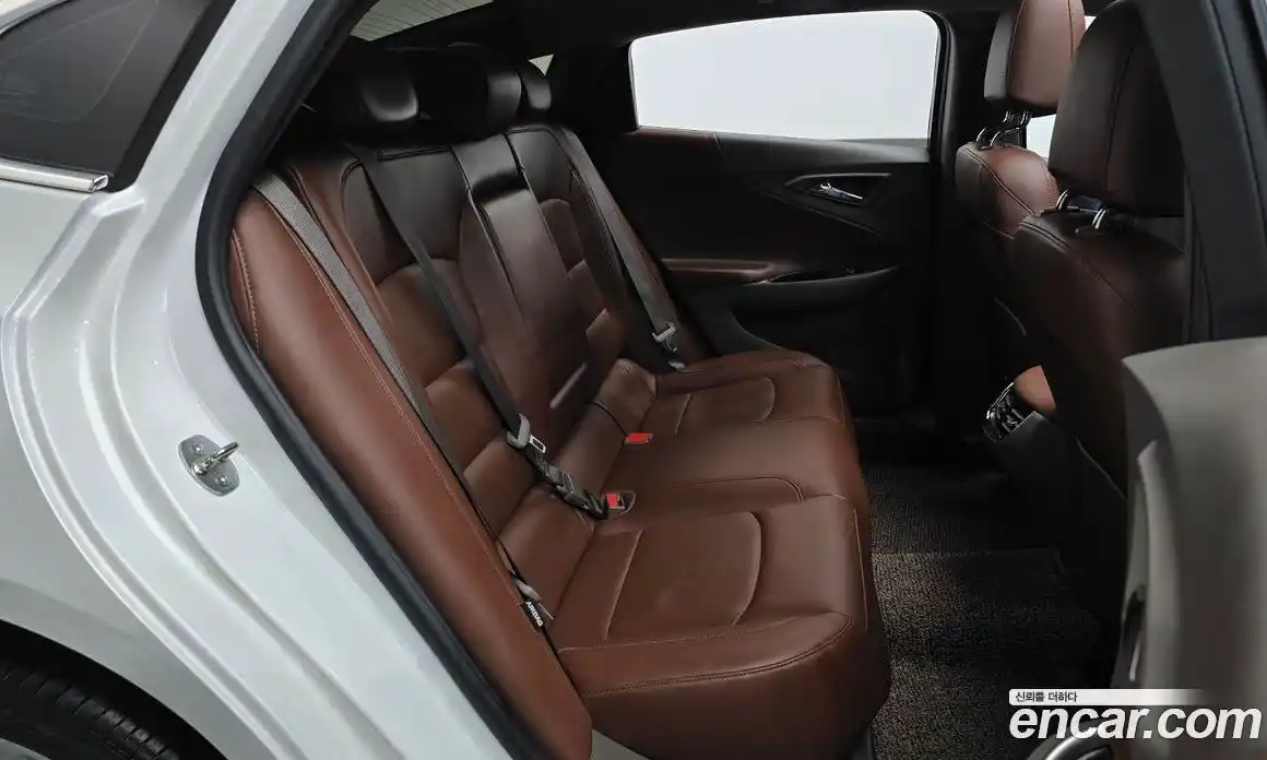 Chevrolet Malibu 2016 1.5 гидро в Москве № 2053649, фото 11