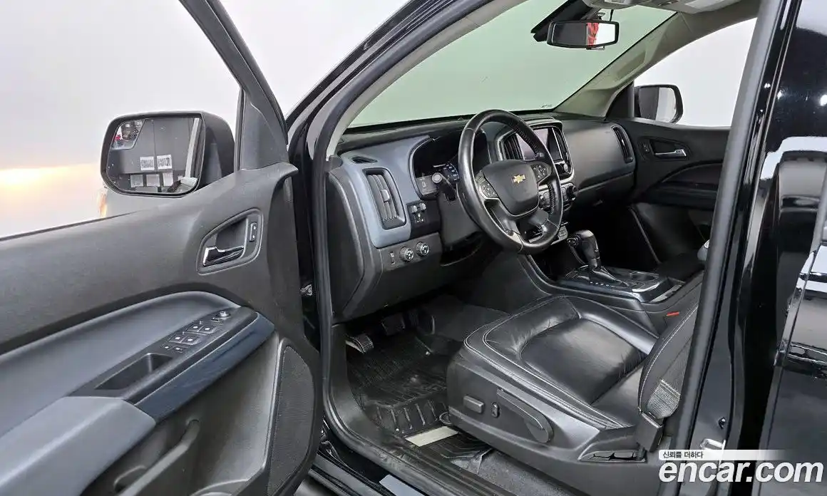 Chevrolet Colorado 2021 3.6 гидро в Москве № 2053666, фото 13