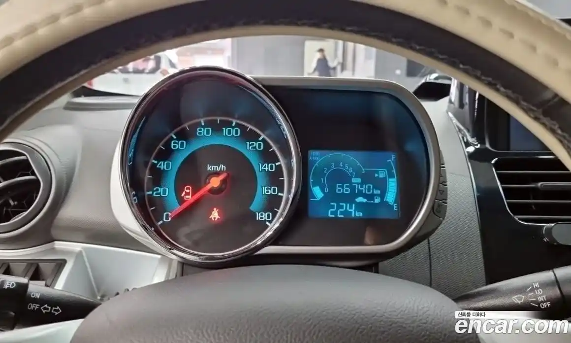 Chevrolet Spark 2014 1.0 гидро в Москве № 2053751, фото 8
