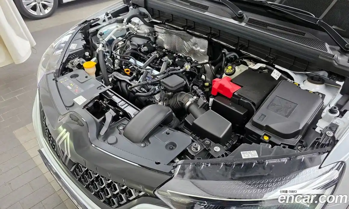Renault Arkana 2025 1.6 гидро в Москве № 2053849, фото 6