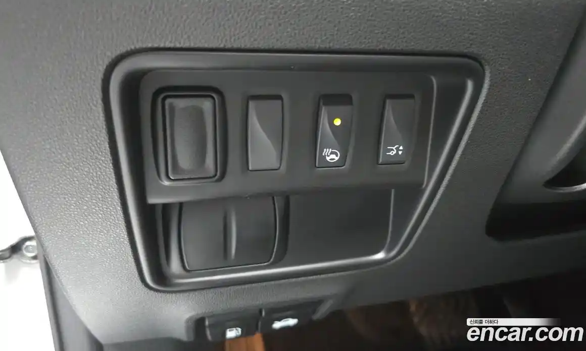 Renault QM6 2017 2.0 гидро в Москве № 2053952, фото 21