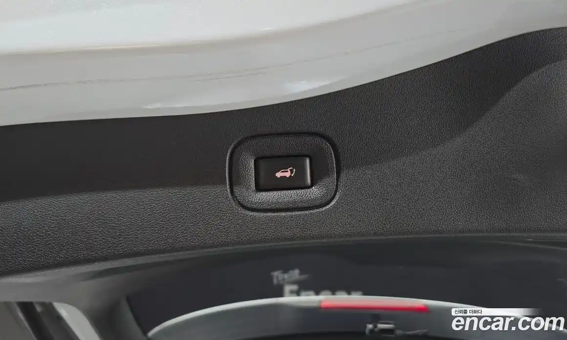Renault QM6 2017 2.0 гидро в Москве № 2053952, фото 26