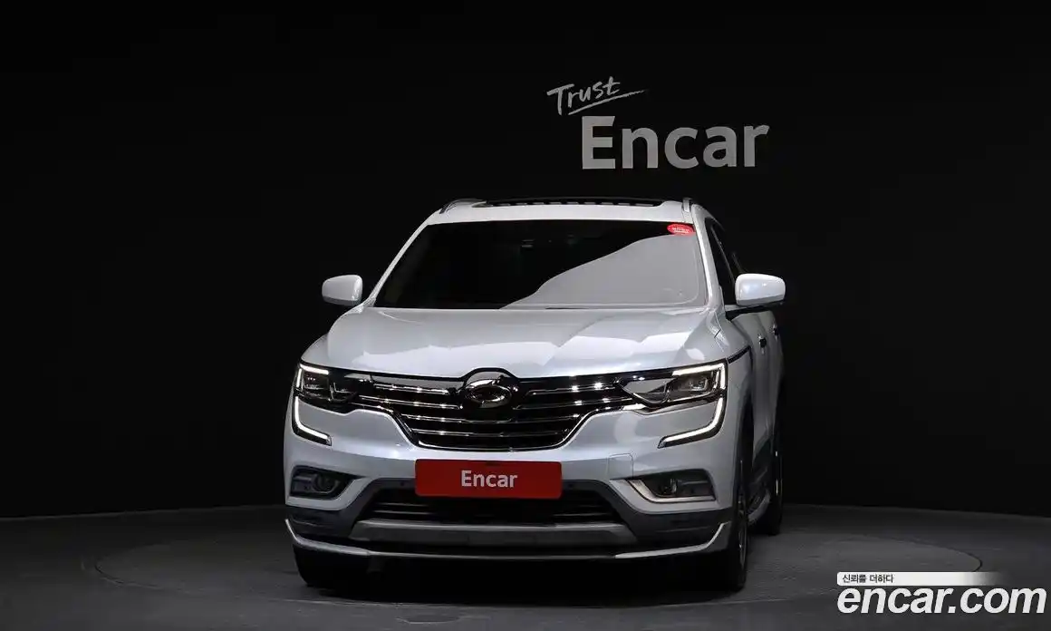 Renault QM6 2017 2.0 гидро в Москве № 2053952, фото 3