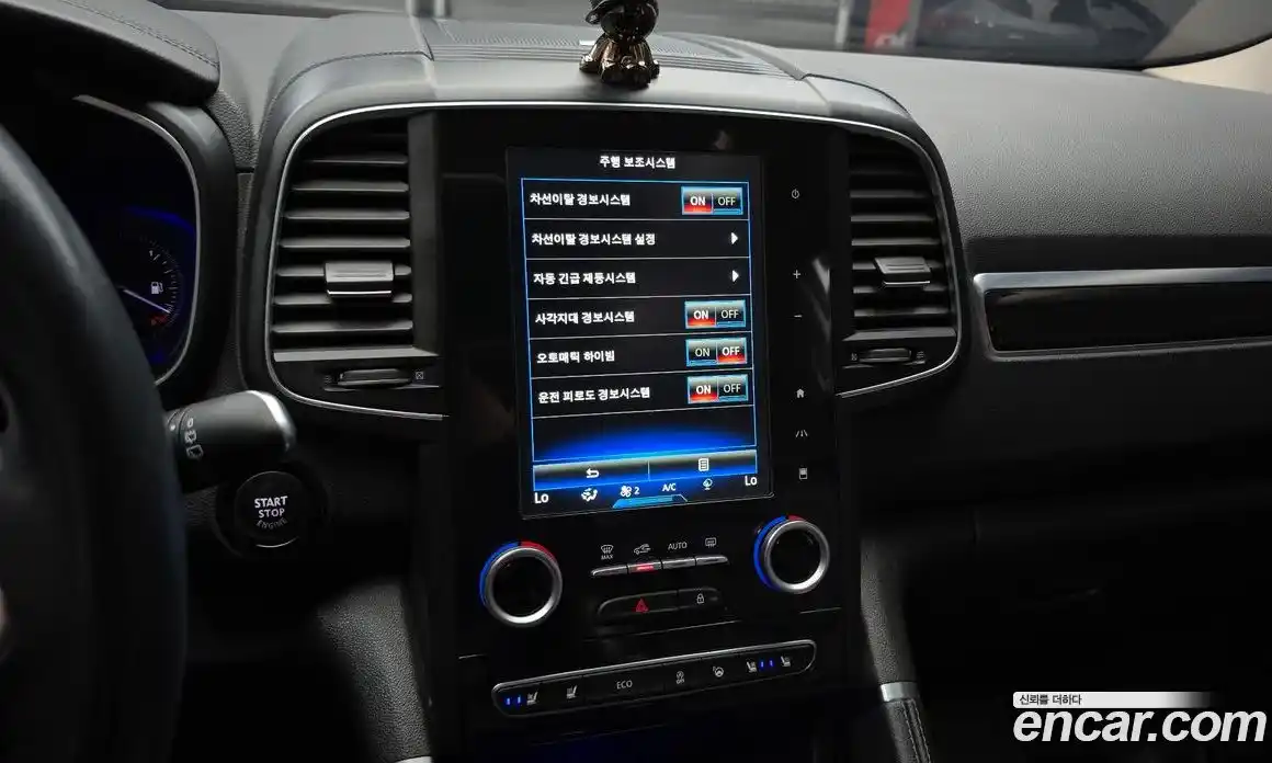 Renault QM6 2017 2.0 гидро в Москве № 2053952, фото 31