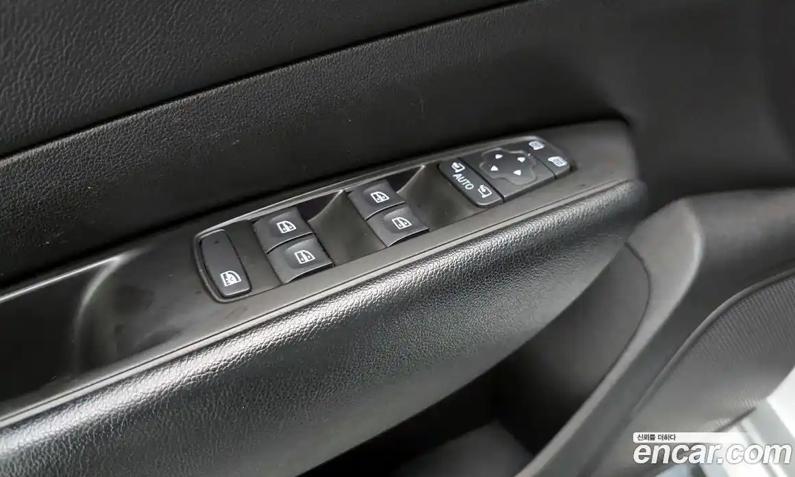 Renault SM6 2019 2.0 гидро в Москве № 2054096, фото 14